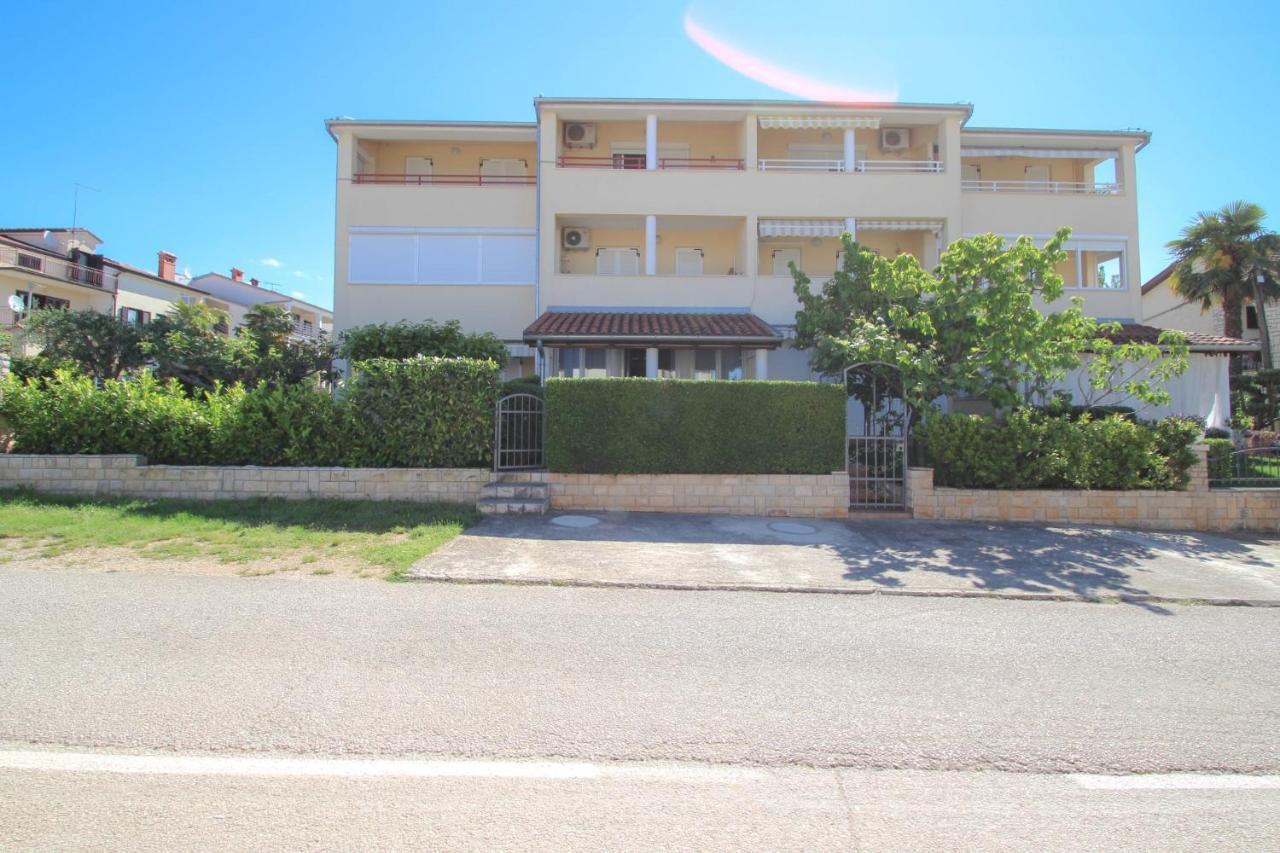 Roko Apartamento Novigrad Istria Exterior foto